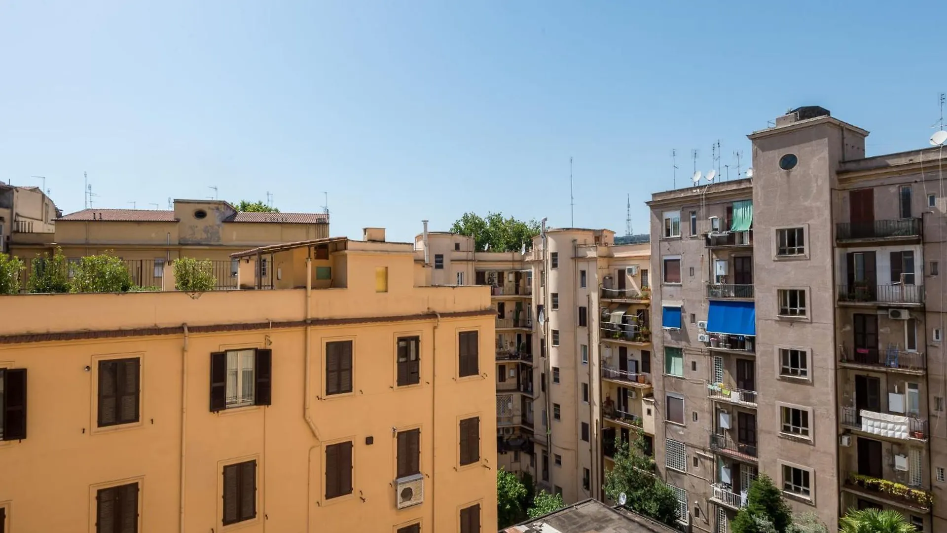 Apartment Vatican Comfortable Sunny Apartment By Interhome Roma 0*,  Italia