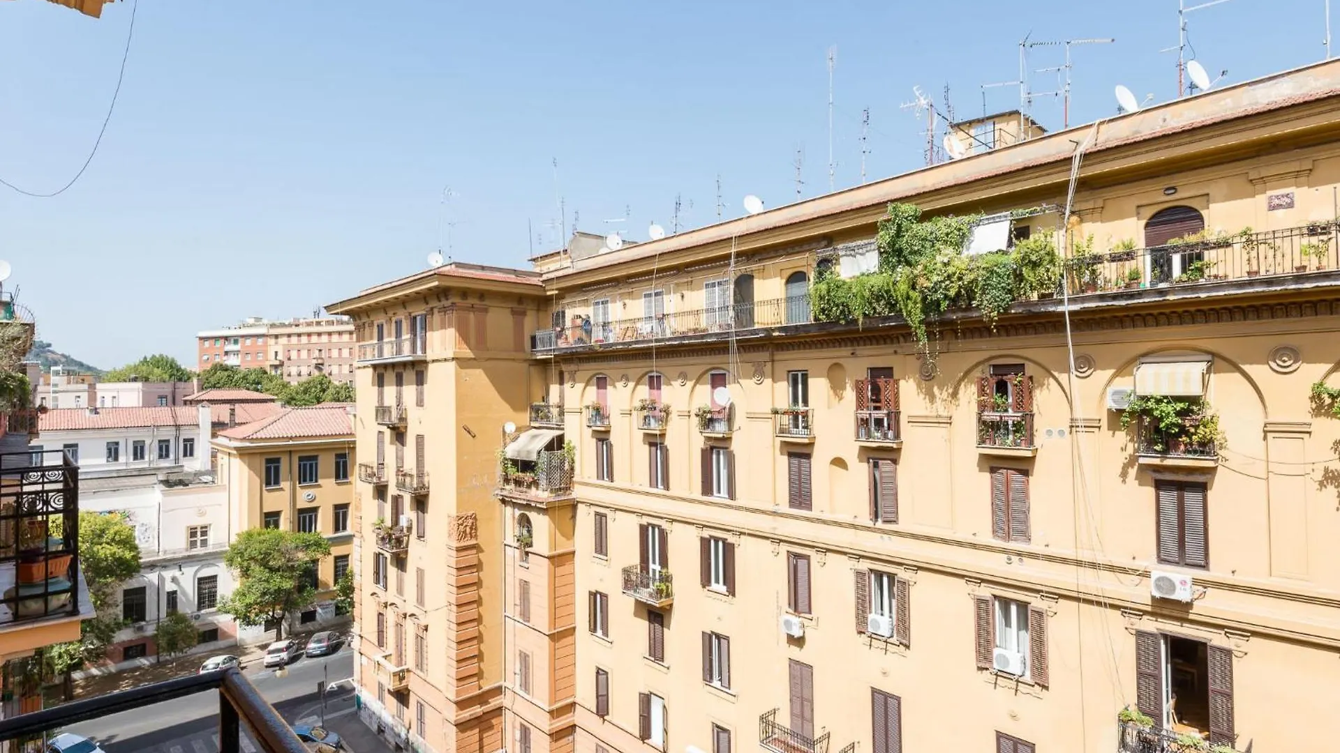 Apartment Vatican Comfortable Sunny Apartment By Interhome Rome